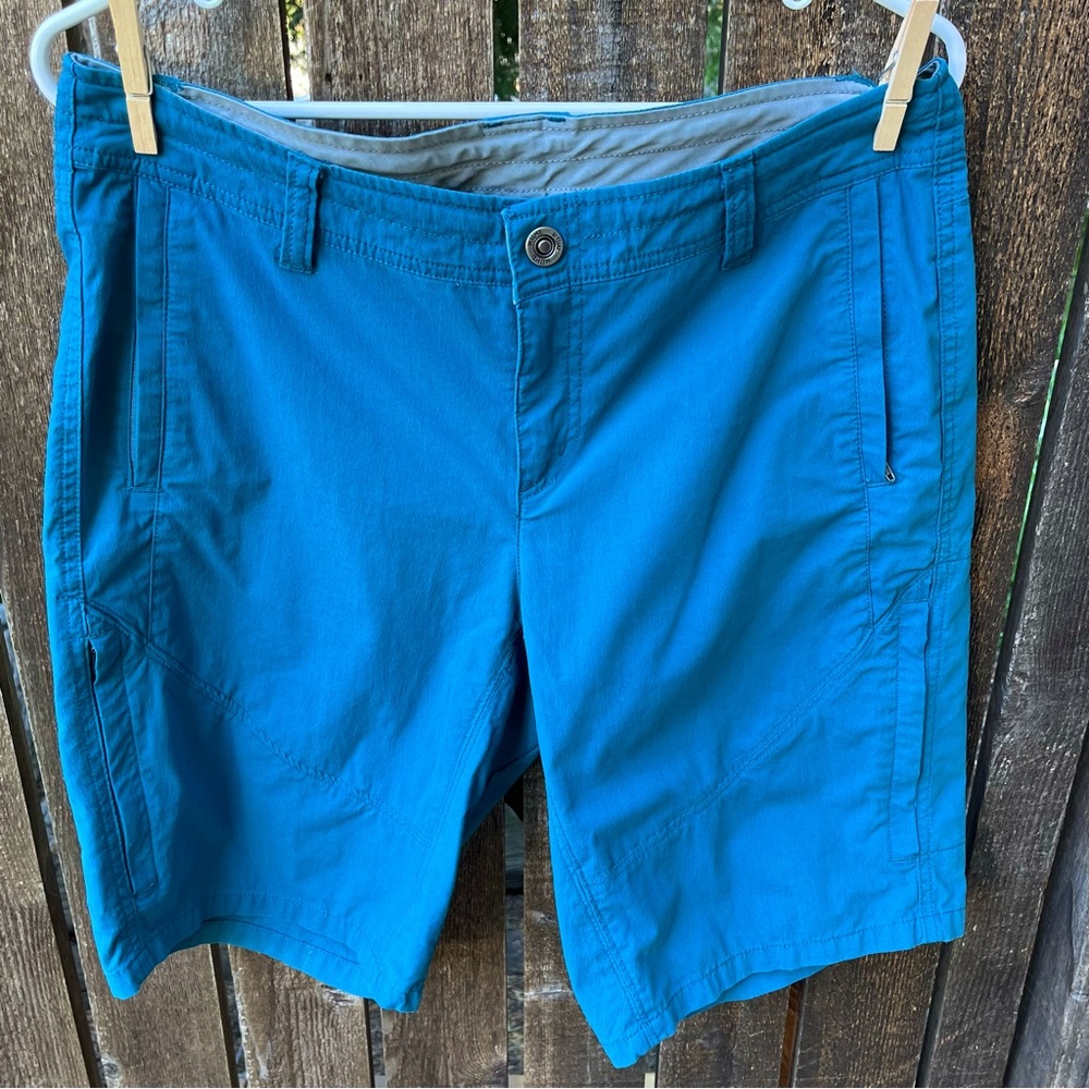 KUHL Wm’s Spire Shorts In Teal Blue Sz 10